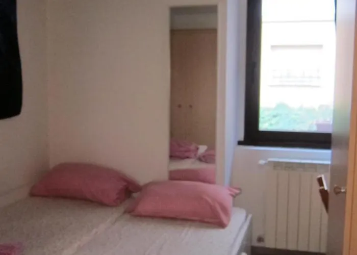 Stone House Проживание в семье Триест