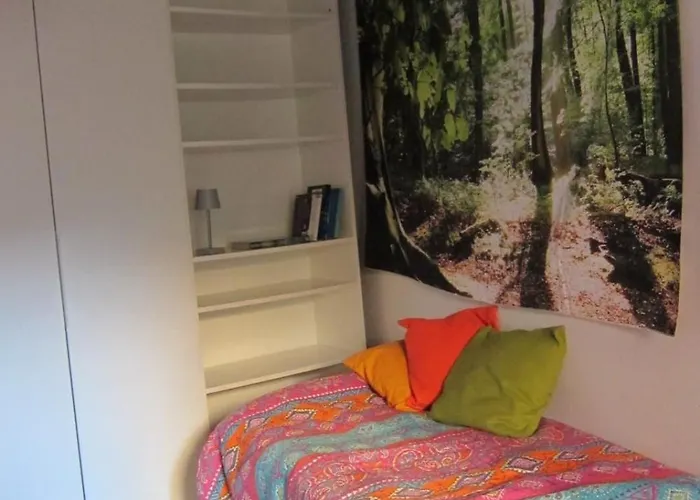 Stone House Триест